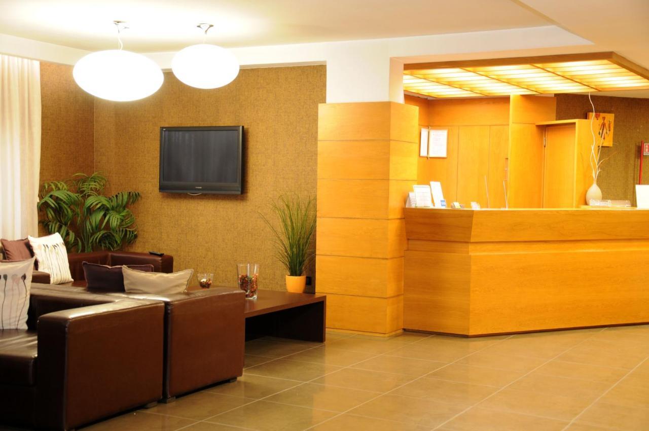 Hotel Fly Casoria Exteriér fotografie