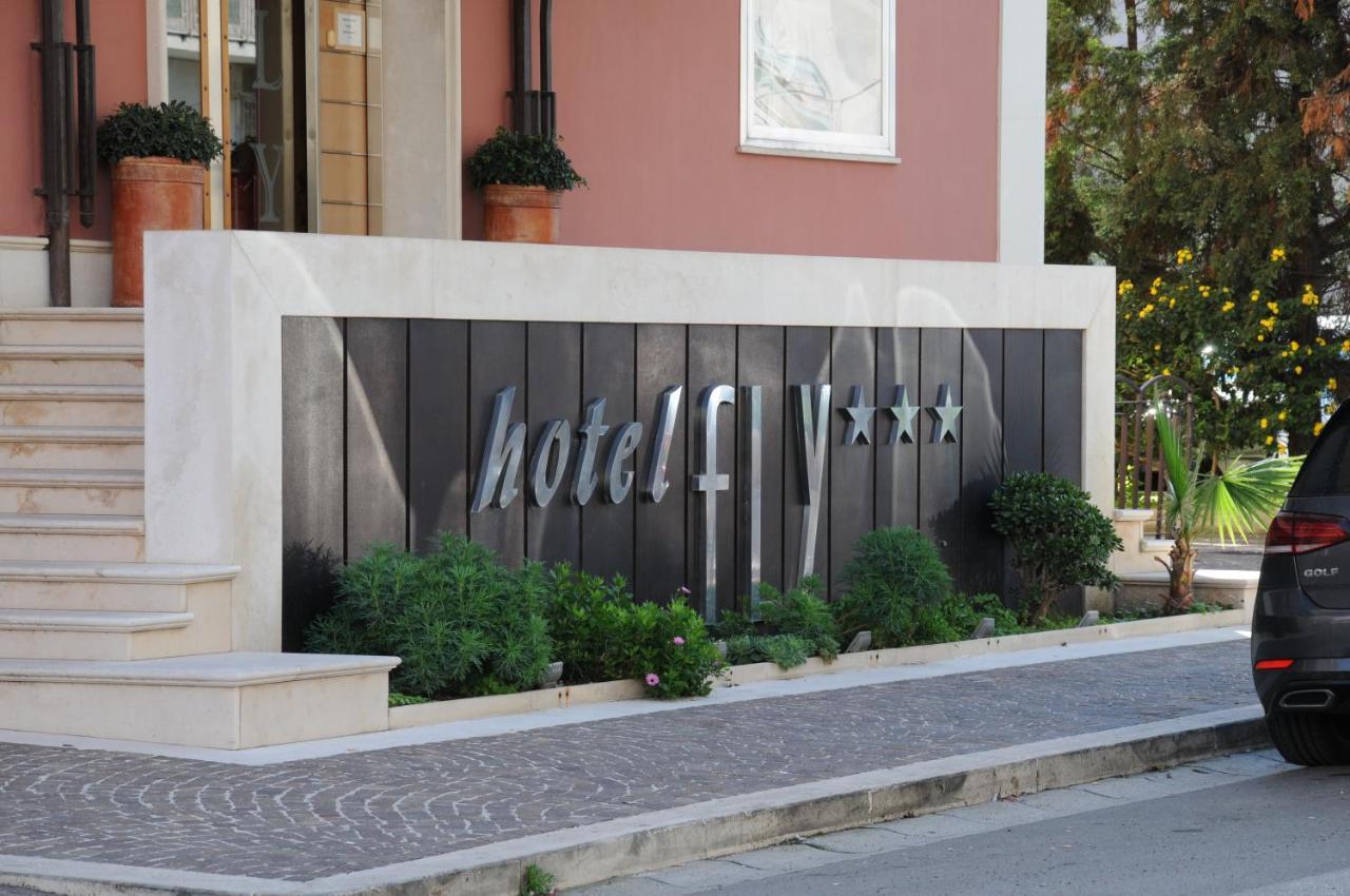 Hotel Fly Casoria Exteriér fotografie